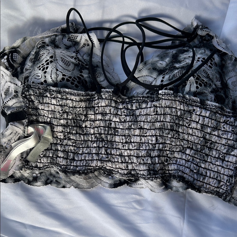 PINK Victoria's Secret Black and White Tie Dye Lace Bralette Bra XL - Picture 9 of 12